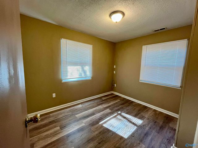 1723 Oakwood Avenue, Huntsville, AL 35811