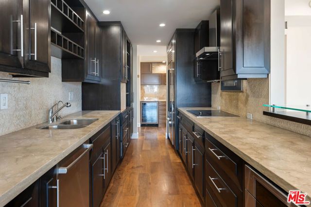 2220 Avenue Of The Stars 1601, Los Angeles, CA 90067