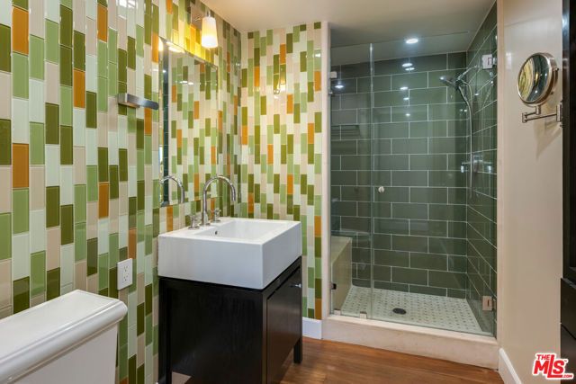 2220 Avenue Of The Stars 1601, Los Angeles, CA 90067