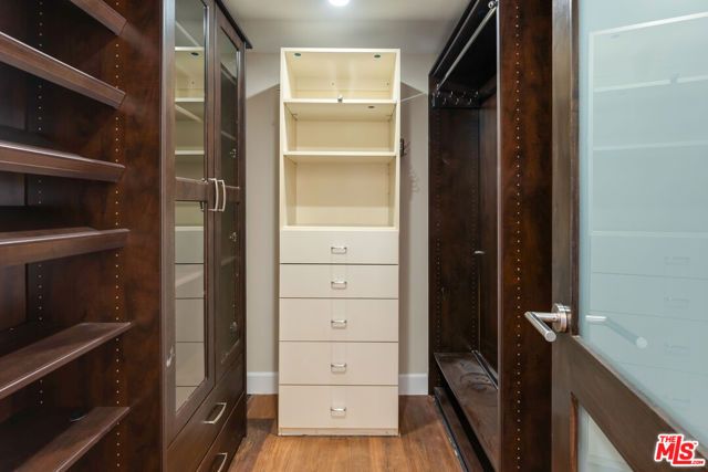 2220 Avenue Of The Stars 1601, Los Angeles, CA 90067