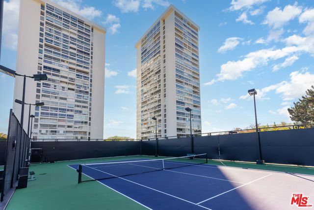 2220 Avenue Of The Stars 1601, Los Angeles, CA 90067