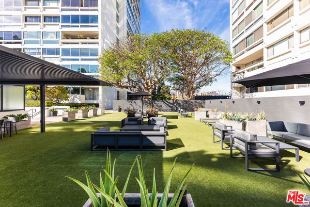 2220 Avenue Of The Stars 1601, Los Angeles, CA 90067