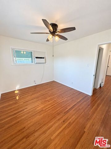 12811 Oxnard Street 1, North Hollywood (los Angeles), CA 91606