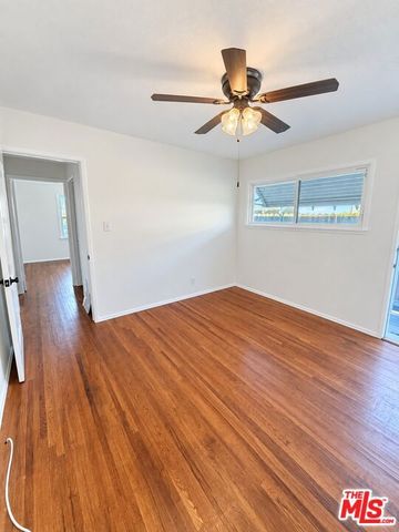 12811 Oxnard Street 1, North Hollywood (los Angeles), CA 91606