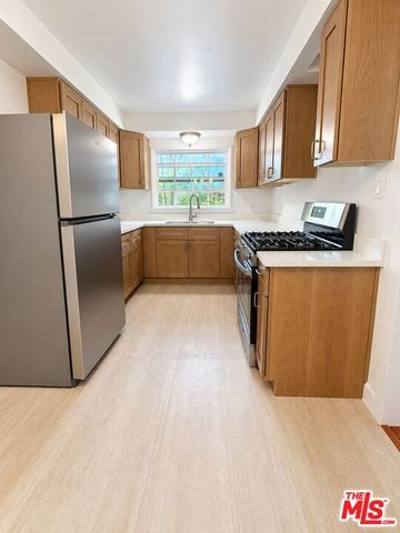 12811 Oxnard Street 1, North Hollywood (los Angeles), CA 91606