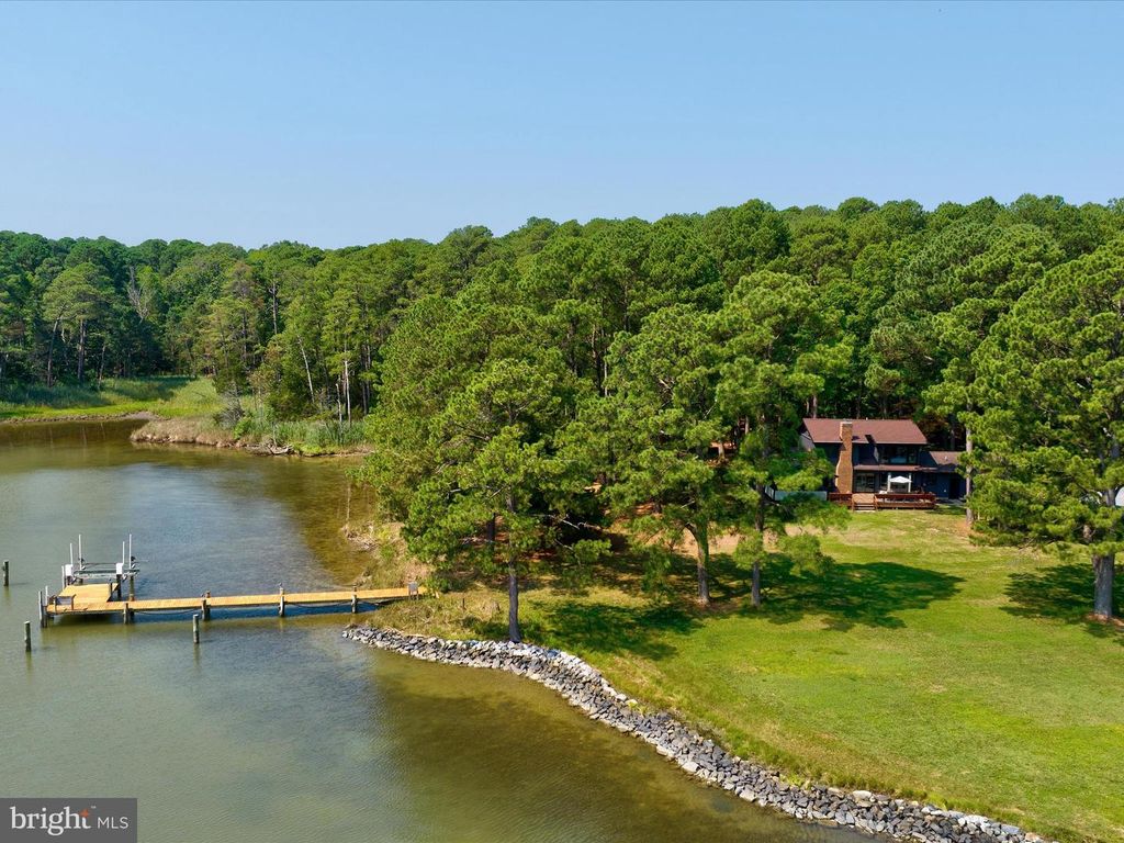 23857 EBB POINT RD, Bozman, MD 21612