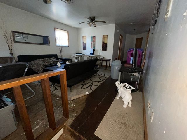 9254 S Burnside Avenue, Chicago, IL 60619