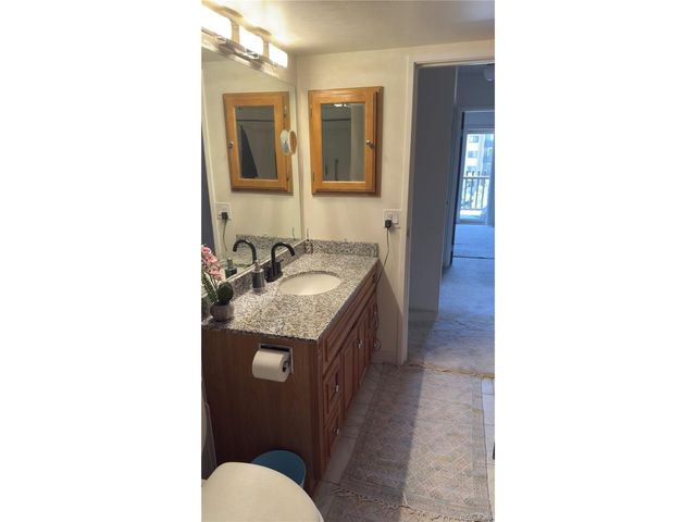 13661 E Marina Dr 307, Aurora, CO 80014