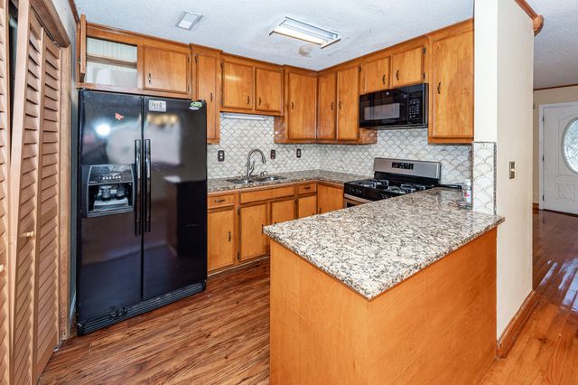 10 San Miguel Road, Charleston, SC 29407