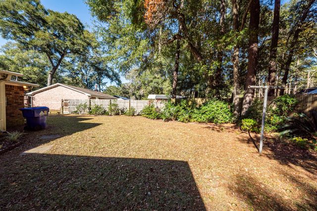 10 San Miguel Road, Charleston, SC 29407