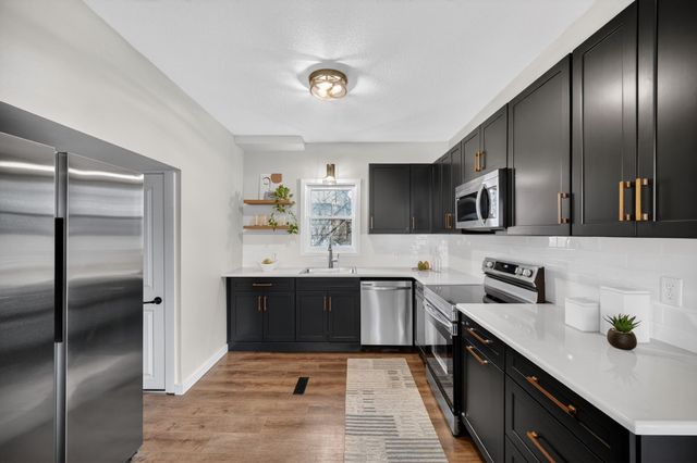 1159 18th Street, Des Moines, IA 50314