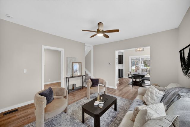 1159 18th Street, Des Moines, IA 50314