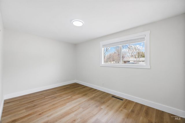 6307 W Tahoe Dr, Boise, ID 83709