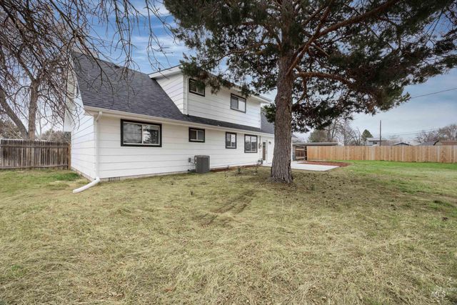 6307 W Tahoe Dr, Boise, ID 83709