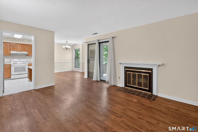 900 Mix Avenue 76, Hamden, CT 06514