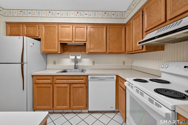 900 Mix Avenue 76, Hamden, CT 06514