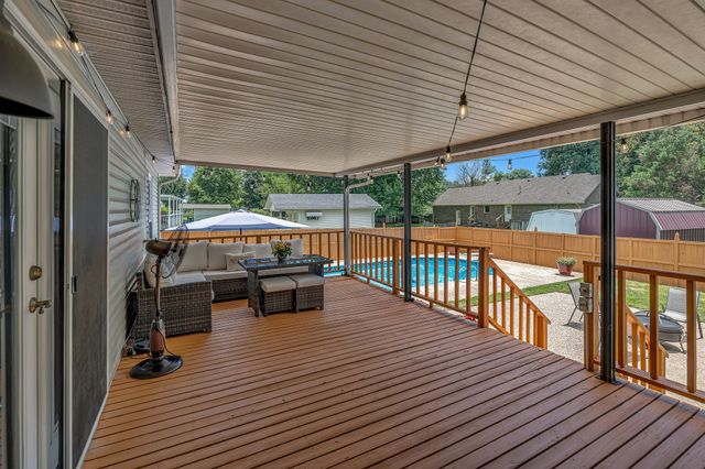 801 Douglas Dr, Lawrenceburg, TN 38464