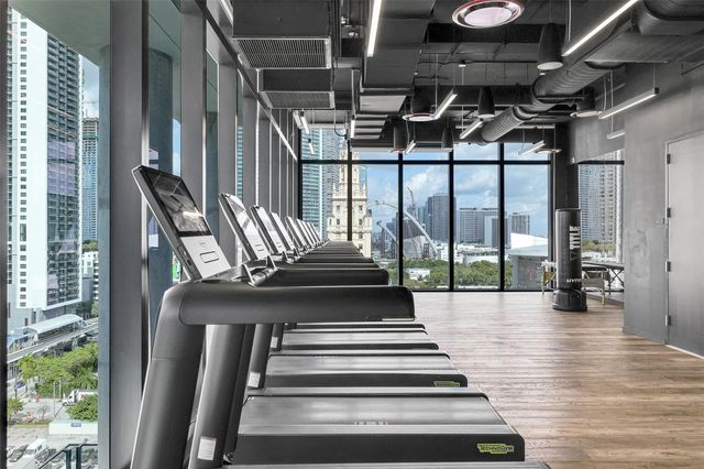 398 NE 5th Street 4404, Miami, FL 33132