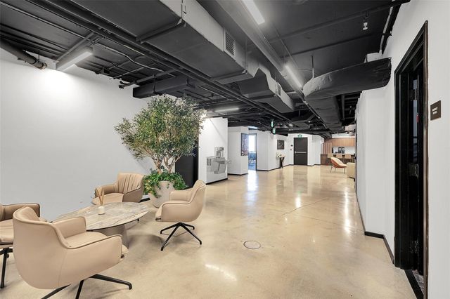 398 NE 5th Street 4404, Miami, FL 33132