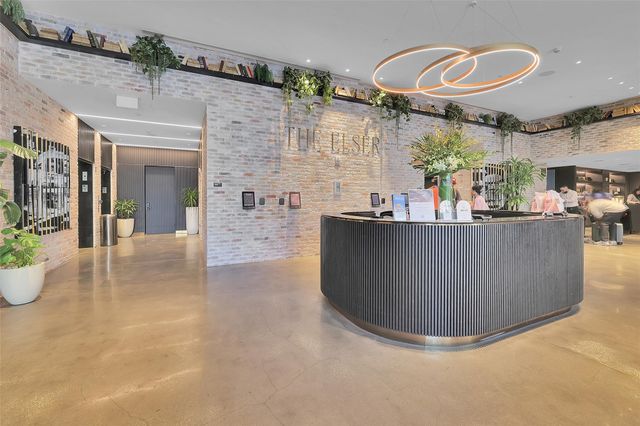 398 NE 5th Street 4404, Miami, FL 33132