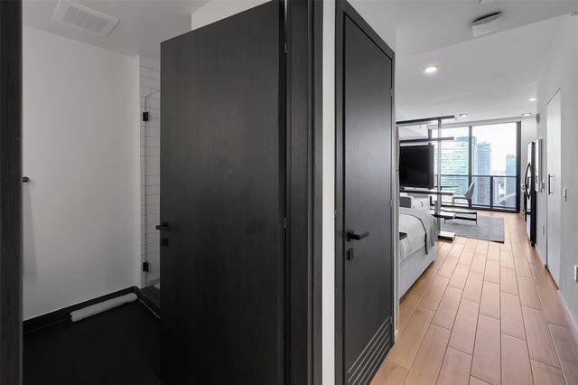 398 NE 5th Street 4404, Miami, FL 33132