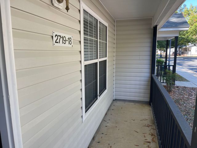 2719 W Tharpe St Apt 18, Tallahassee, FL 32303