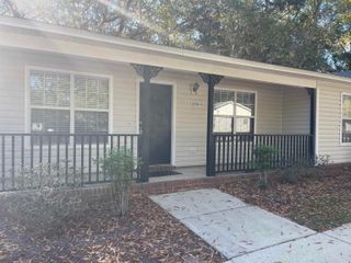 2719 W Tharpe St Apt 18, Tallahassee, FL 32303