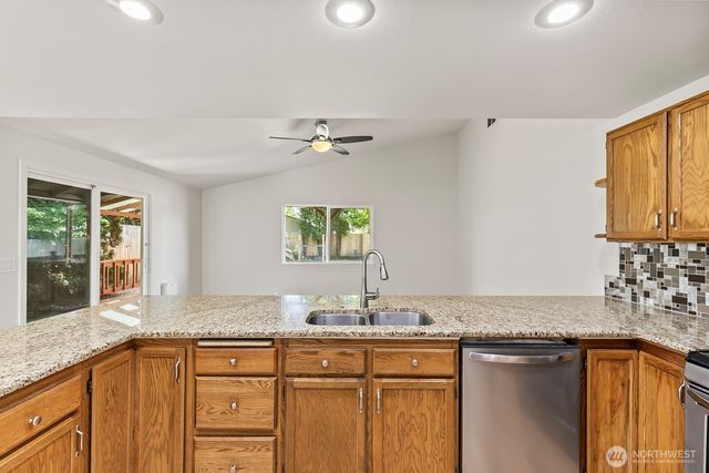 4518 NE 138th Place, Vancouver, WA 98682