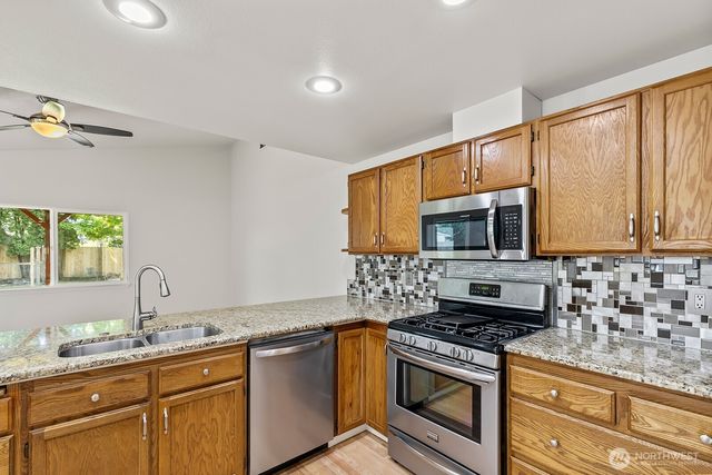4518 NE 138th Place, Vancouver, WA 98682