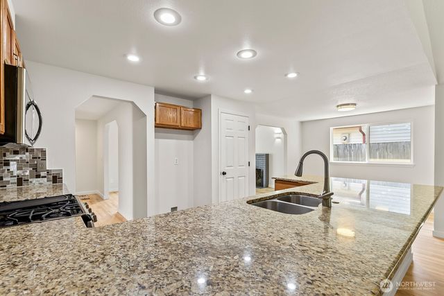 4518 NE 138th Place, Vancouver, WA 98682