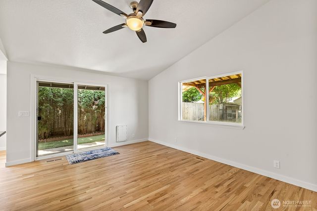 4518 NE 138th Place, Vancouver, WA 98682