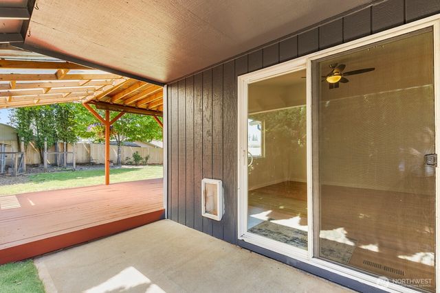 4518 NE 138th Place, Vancouver, WA 98682