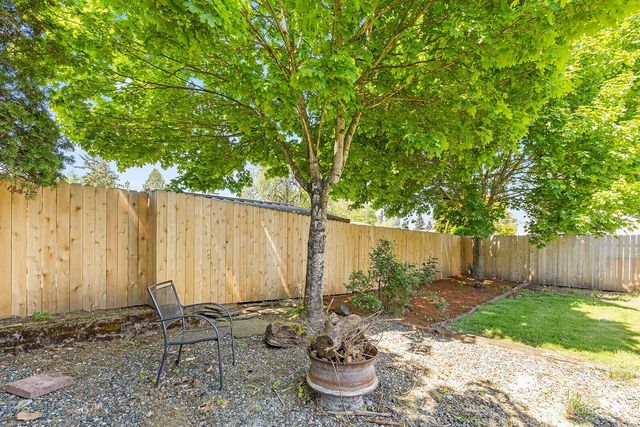 4518 NE 138th Place, Vancouver, WA 98682