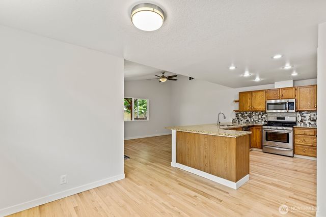 4518 NE 138th Place, Vancouver, WA 98682