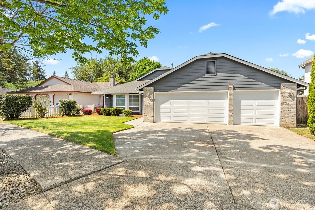4518 NE 138th Place, Vancouver, WA 98682