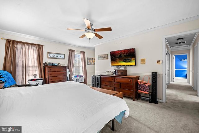 15985 COVE LN, Dumfries, VA 22025