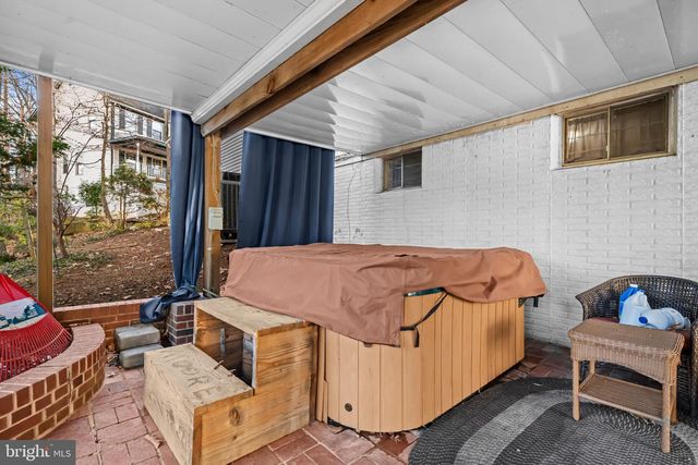 15985 COVE LN, Dumfries, VA 22025