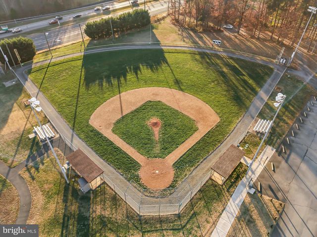 15985 COVE LN, Dumfries, VA 22025