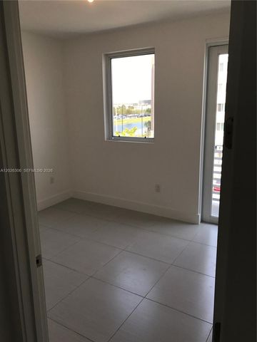 9183 NW 33rd St ., Doral, FL 33178