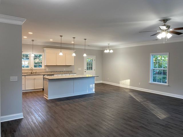 164 Longleaf Drive, Walterboro, SC 29488