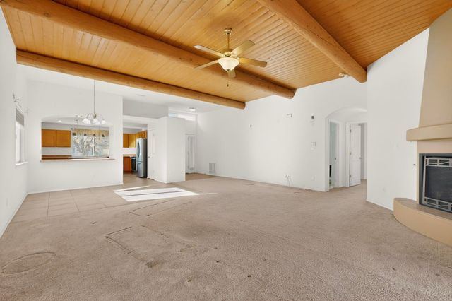 746 Loma Pinon Loop NE, Rio Rancho, NM 87144