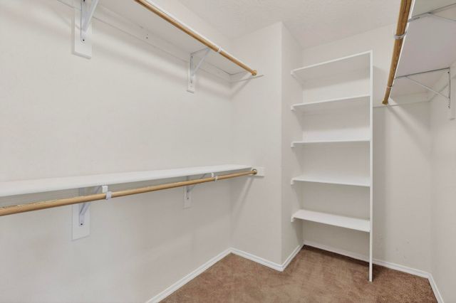 746 Loma Pinon Loop NE, Rio Rancho, NM 87144