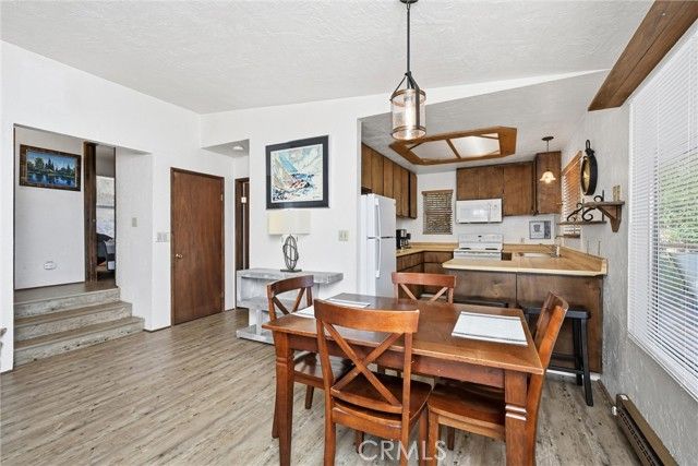 11664 Lakeview Drive, Clearlake Oaks, CA 95423