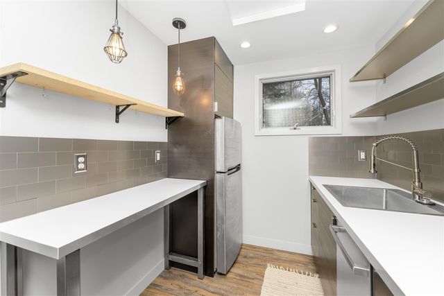 16 Park Street, Saugatuck, MI 49453