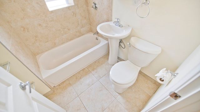 39 Bishop Joe L Smith Way 5, Boston, MA 02121