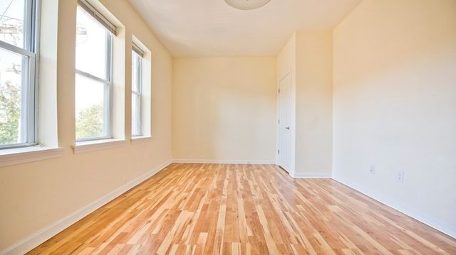 39 Bishop Joe L Smith Way 5, Boston, MA 02121
