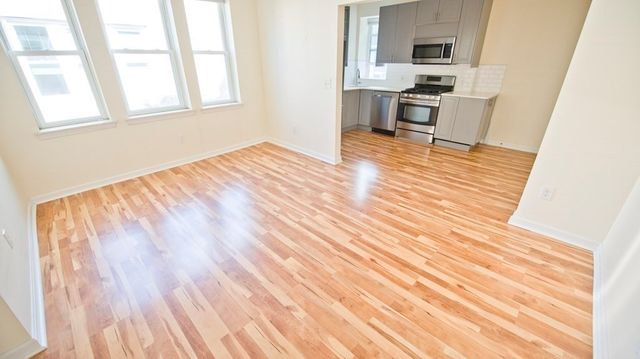 39 Bishop Joe L Smith Way 5, Boston, MA 02121