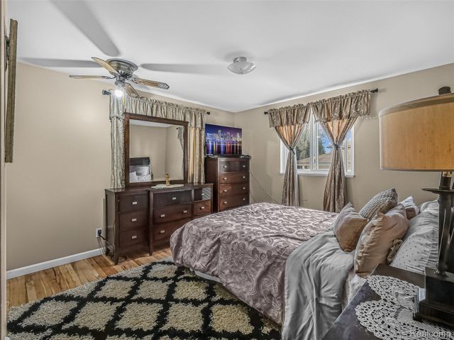 2071 Koper Drive, Sterling Heights, MI 48310