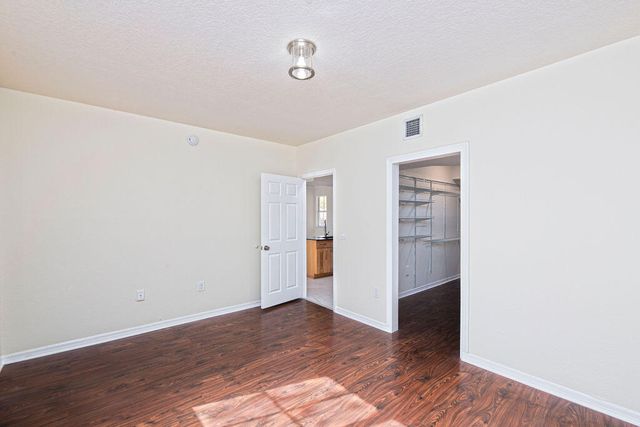 2400 Centergate Dr 202, Miramar, FL 33025