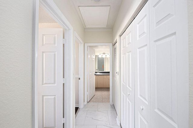 2400 Centergate Dr 202, Miramar, FL 33025